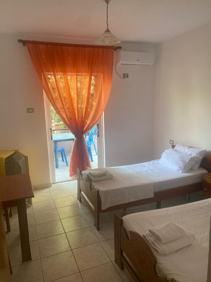Sotiri Rooms Sarandë Buitenkant foto