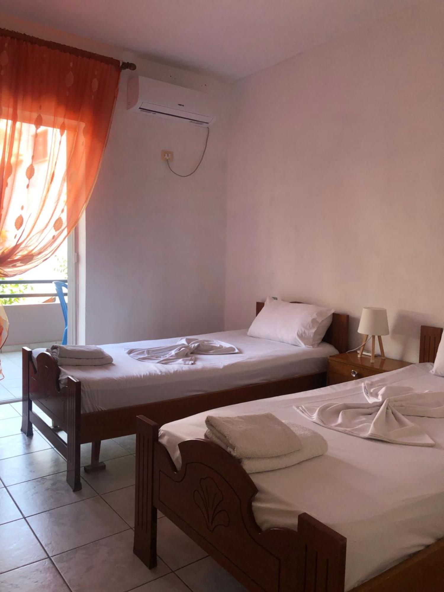 Sotiri Rooms Sarandë Buitenkant foto