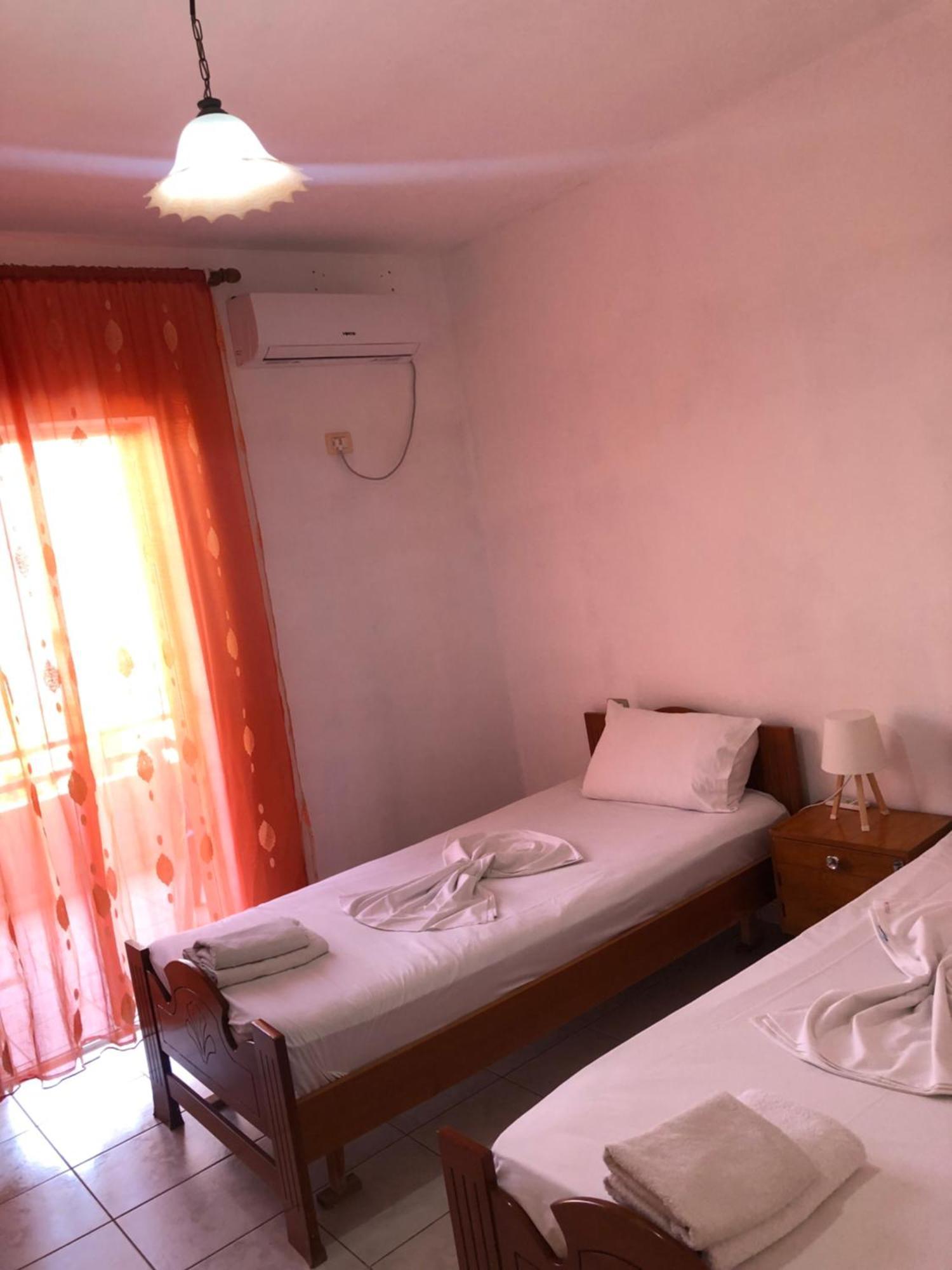 Sotiri Rooms Sarandë Buitenkant foto
